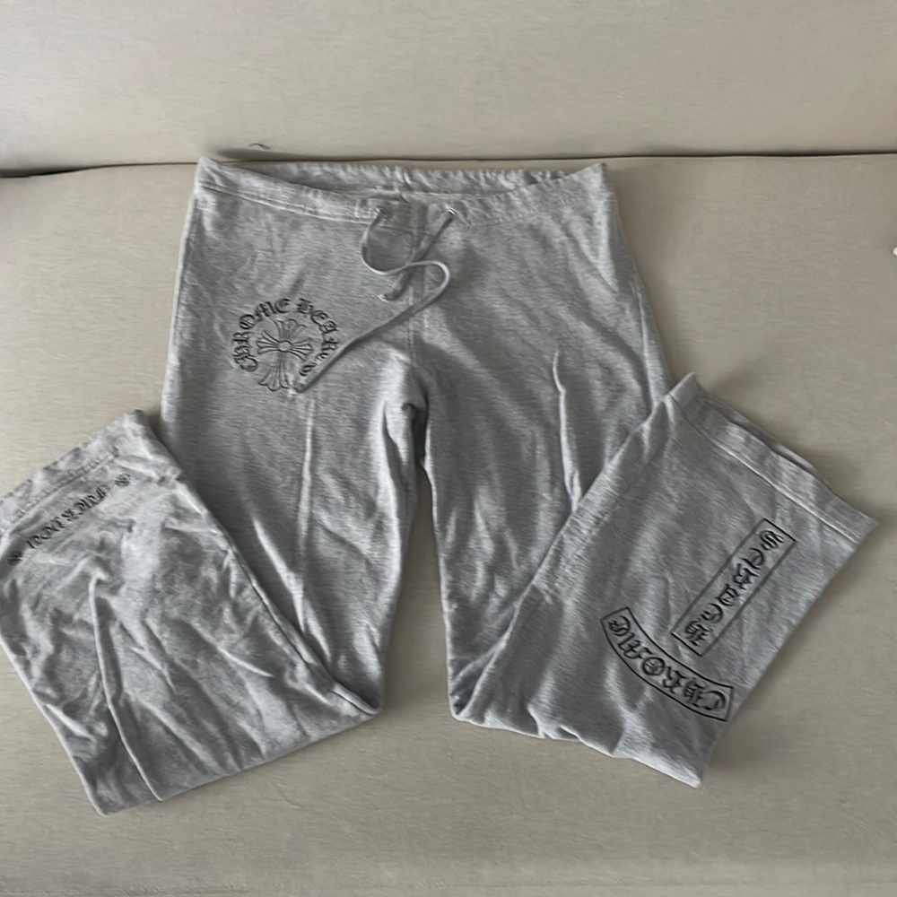 Chrome Hearts - Vintage Sweatpants Wmns Size M Gray